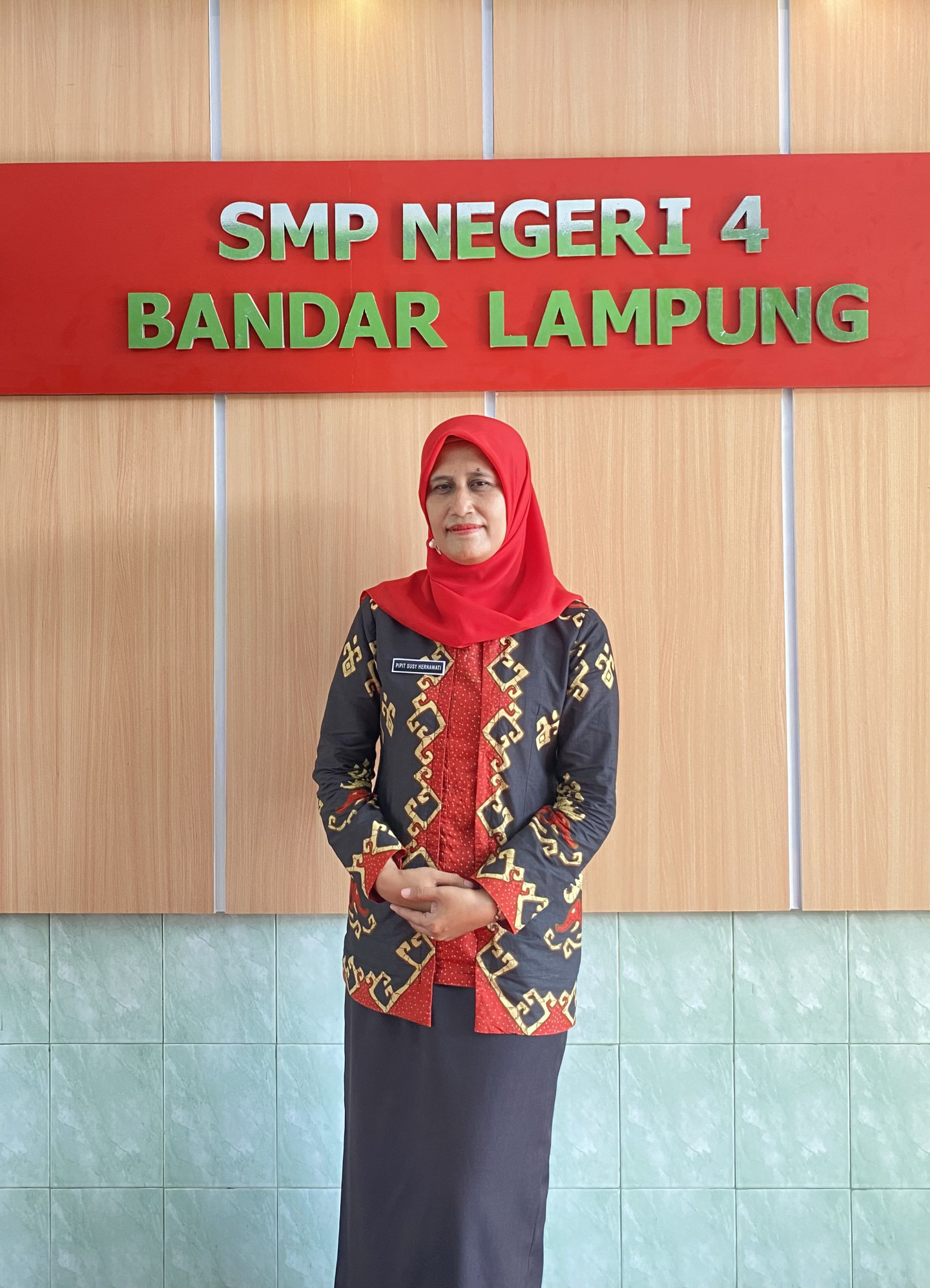 Pipit Susy Hernawati, S.Pd, M.M.